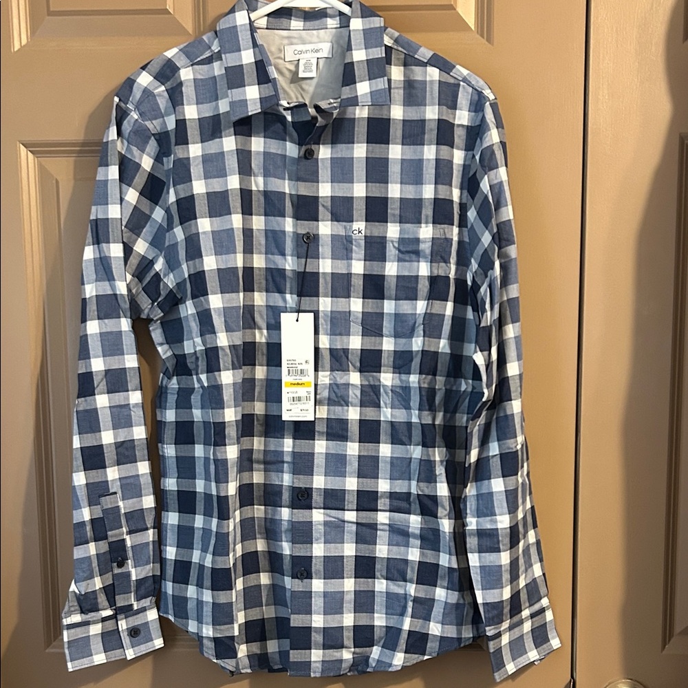Calvin Klein Men's Navy and Light Blue Check Button-Down Shirt